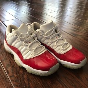 Jordan Retro 11 Cherry low